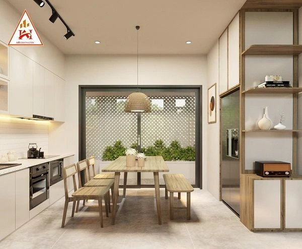 Thu thập phản hồi từ khách hàng về dự án