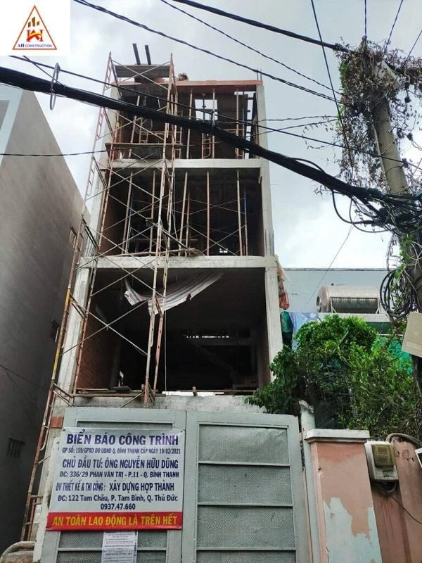 Tìm nhà thầu và kiểm tra tham chiếu