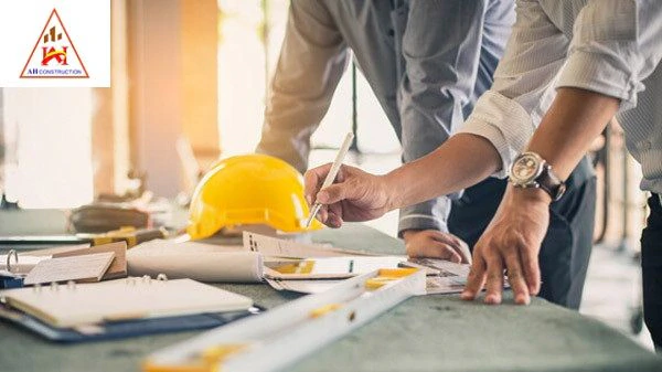 nhà thầu phụ tuân thủ các quy định về chất lượng công việc