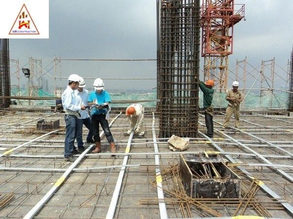 Bí quyết đánh giá giá cả và chi tiết hợp đồng